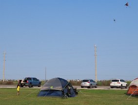 IMG_0785 Flying Kites, Galveston Island State Park, TX