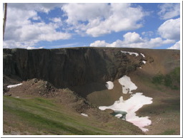 RockyMountainNPLavaCliffs.jpg