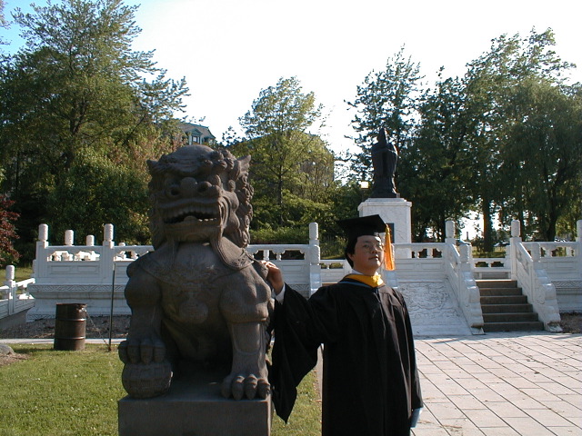 graduation072.jpg