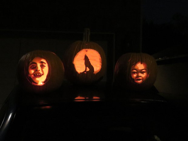 Halloween2015 Ladybugs, Cockroaches, Wolf silhouette, Megan-o-Lantern IX, Phelantern I