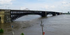 IMG_9525 Eads Bridge and the flooded Mississippi River, St. Louis, MO