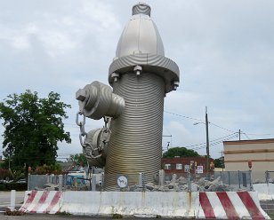 IMG_0689 World's Largest Fire Hydrant, Busted Plug Plaza, Columbia, SC