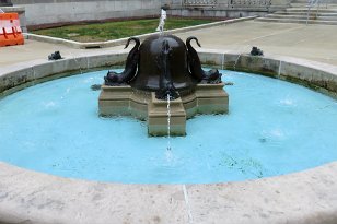 IMG_1902 New Jersey State House Annex Fountain, Trenton, NJ