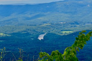 IMG_2751 View of Shenandoah River, Signal Knob Overlook, Shenandoah National Park