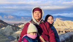 IMG_7516 Family at Zabriskie Point